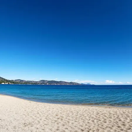 Golfe De Saint-tropez Апартаменты *
